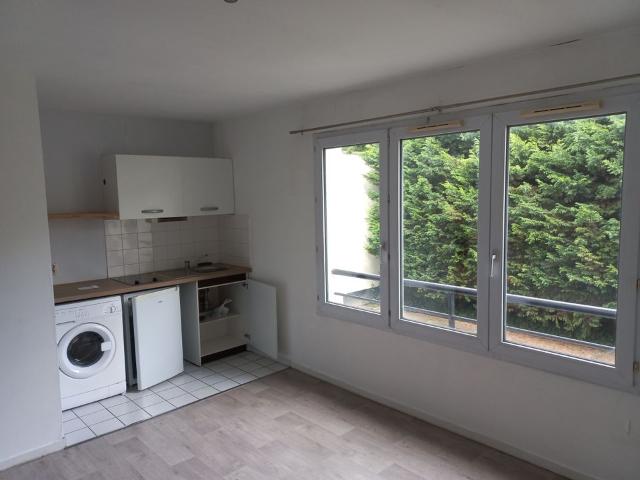 Appartement 1 pièce, 27 m² à louer à Lille 59000