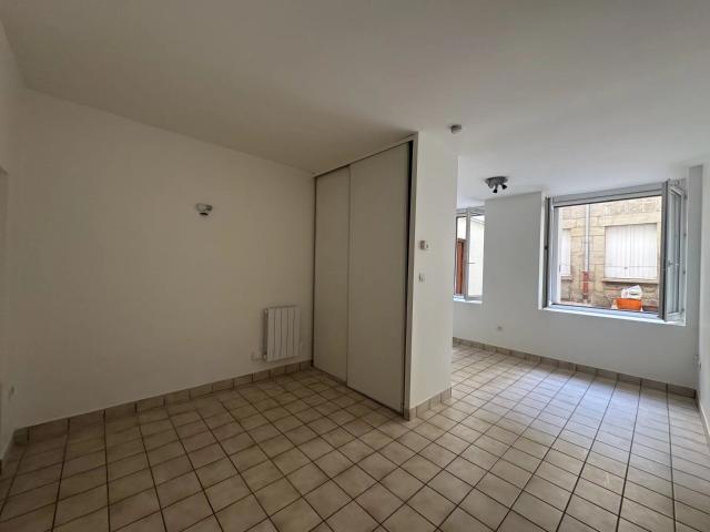 Appartement 1 pièce, 27 m² à louer à Saint Étienne 42000