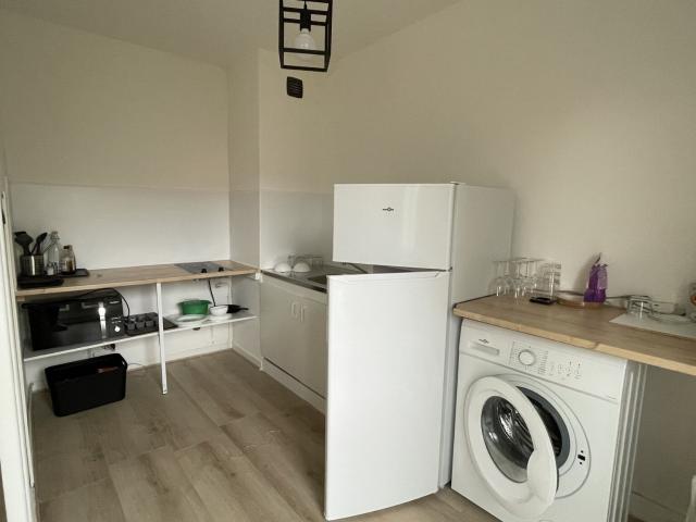Appartement 1 pièce, 27 m² à louer à Saint Étienne 42100