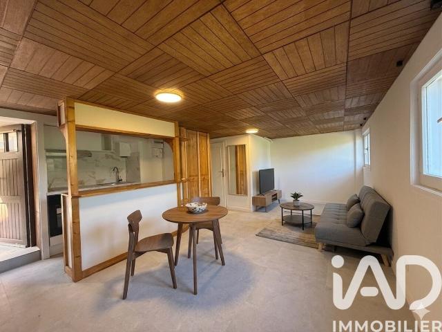 Appartement 1 pièce, 27 m² à louer à Sainte Geneviève des Bois 91700