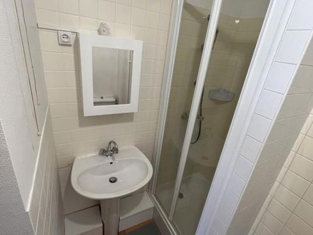 Appartement 1 pièce, 27 m² à louer à Savigny sur Orge 91600
