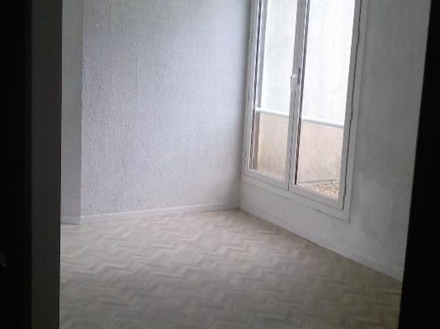 Appartement 1 pièce, 27 m² à louer à Talence 33400