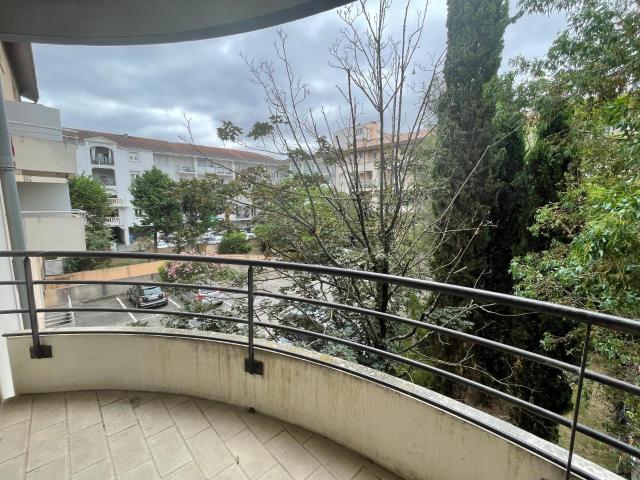 Appartement 1 pièce, 27 m² à louer à Toulouse 31200