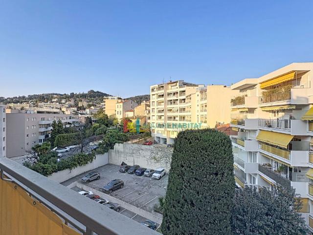 Appartement 1 pièce 28 m²