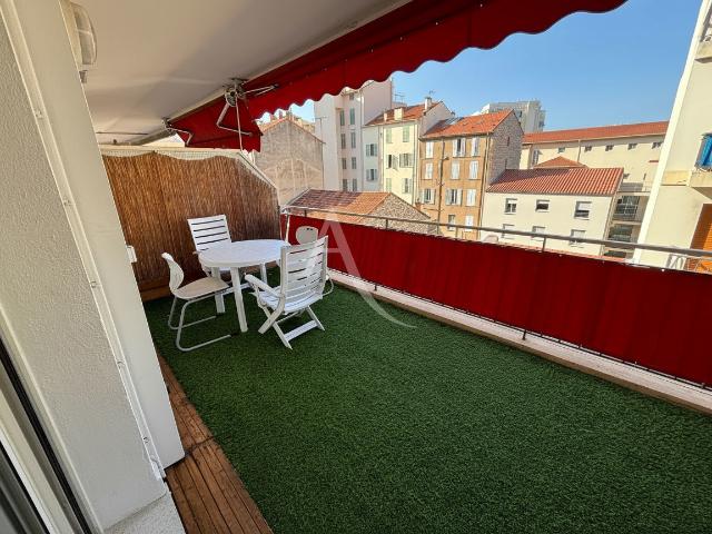Appartement 1 pièce 28 m²