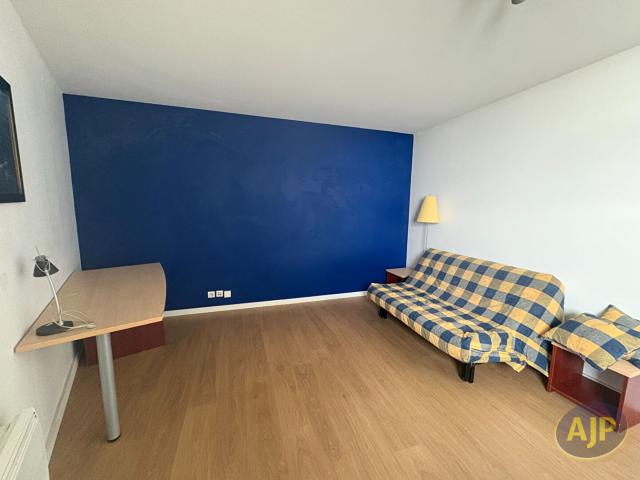 Appartement 1 pièce, 28 m² à louer à Nantes 44100