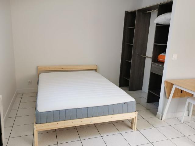 Appartement 1 pièce, 28 m² à louer à Avon 77210