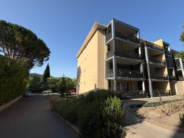 Appartement 1 pièce, 28 m² à louer à Aix en Provence 13090