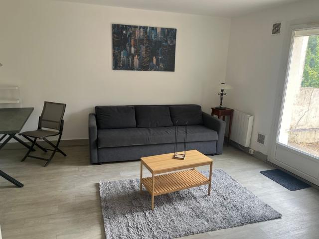 Appartement 1 pièce, 28 m² à louer à Alfortville 94140