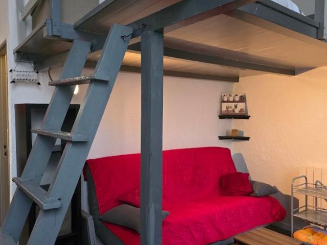 Appartement 1 pièce, 28 m² à louer à Bordeaux 33000