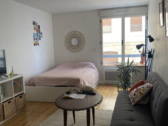 Appartement 1 pièce, 28 m² à louer à Bordeaux 33800