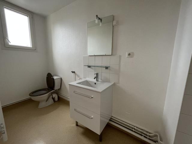 Appartement 1 pièce, 28 m² à louer à Clermont Ferrand 63000