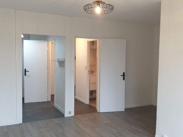 Appartement 1 pièce, 28 m² à louer à Évreux 27000