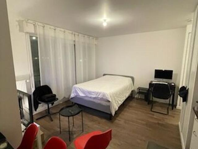 Appartement 1 pièce, 28 m² à louer à Juvisy sur Orge 91260