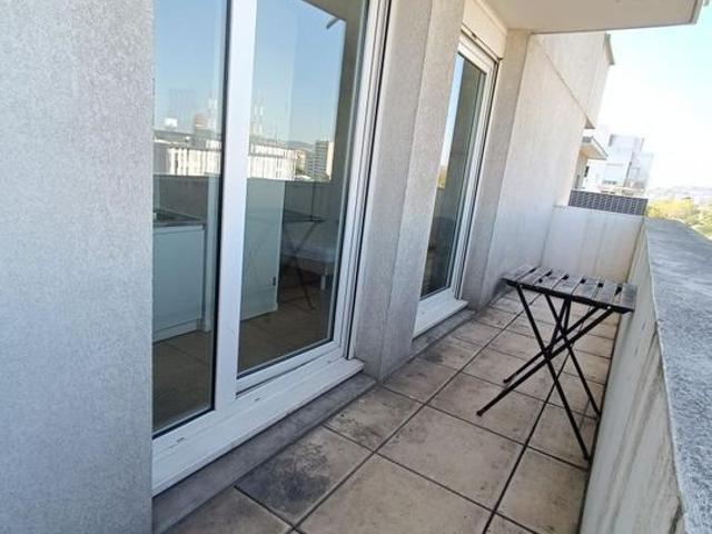 Appartement 1 pièce, 28 m² à louer à Lyon 8 69008