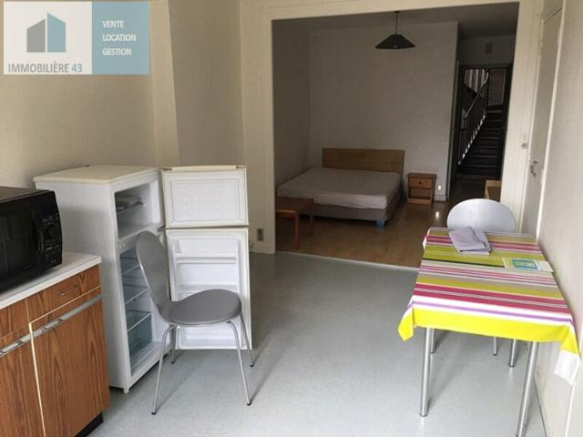 Appartement 1 pièce, 28 m² à louer à Le Puy en Velay 43000