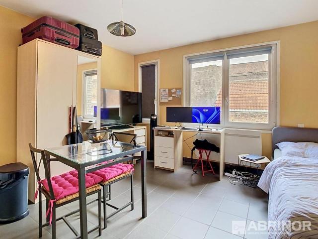 Appartement 1 pièce, 28 m² à louer à Lille 59000