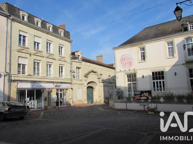 Appartement 1 pièce, 28 m² à louer à Loudun 86200