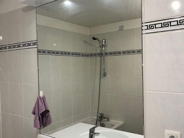 Appartement 1 pièce, 28 m² à louer à Paris 18 75018
