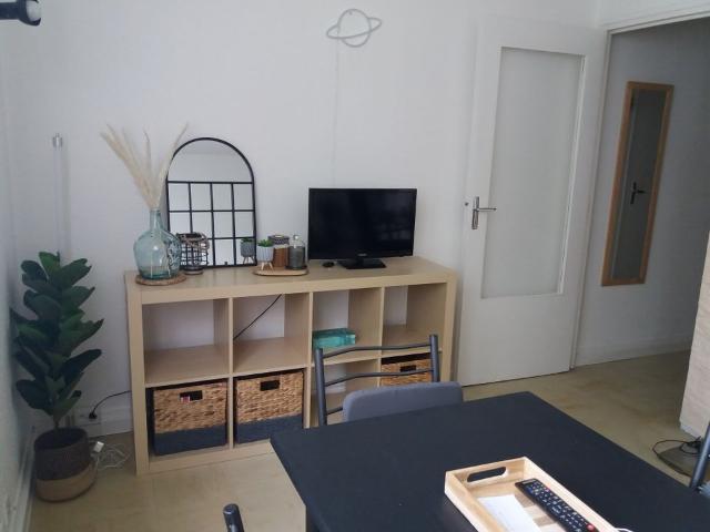 Appartement 1 pièce, 28 m² à louer à Saint Étienne 42000