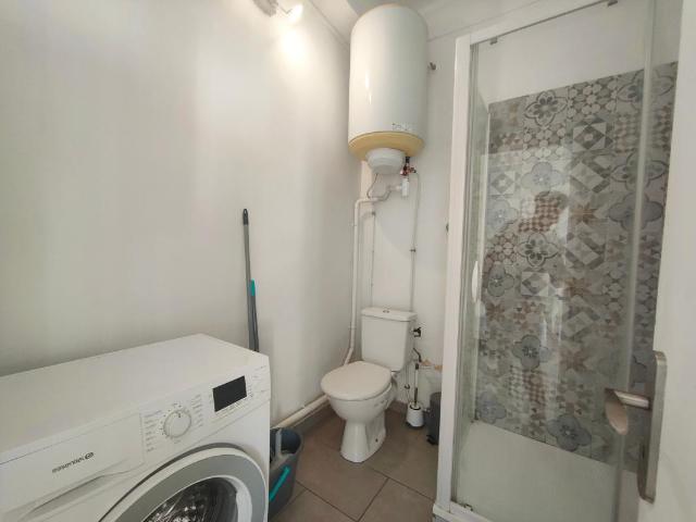 Appartement 1 pièce, 28 m² à louer à Toulon 83000