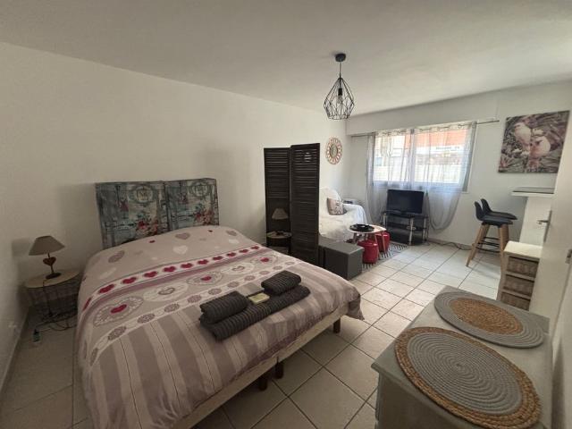 Appartement 1 pièce, 28 m² à louer à Vallauris 06220