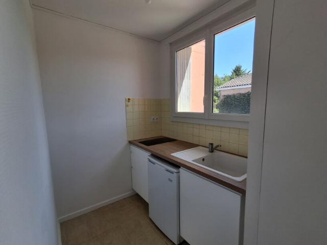 Appartement 1 pièce, 29 m² à louer à Montauban 82000