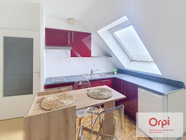 Appartement 1 pièce, 29 m² à louer à Montluçon 03100