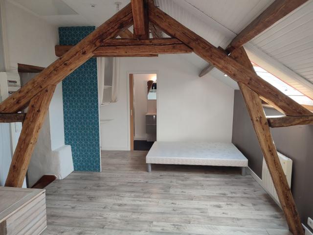 Appartement 1 pièce, 29 m² à louer à Neuville sur Oise 95000