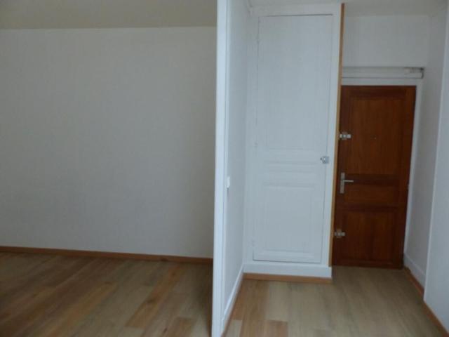 Appartement 1 pièce, 29 m² à louer à Cosne Cours sur Loire 58200