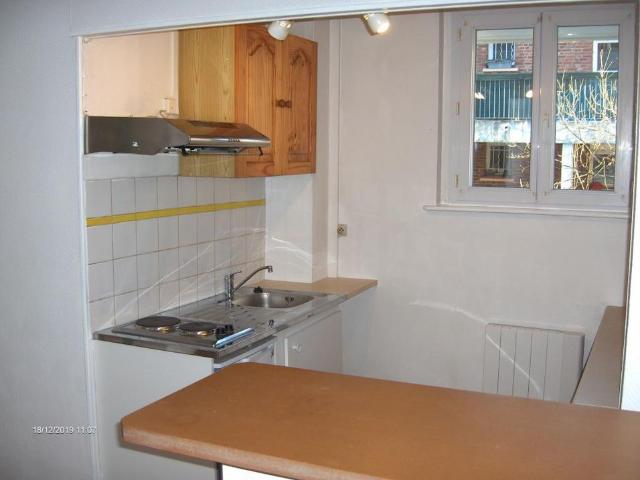 Appartement 1 pièce, 29 m² à louer à Lille 59000