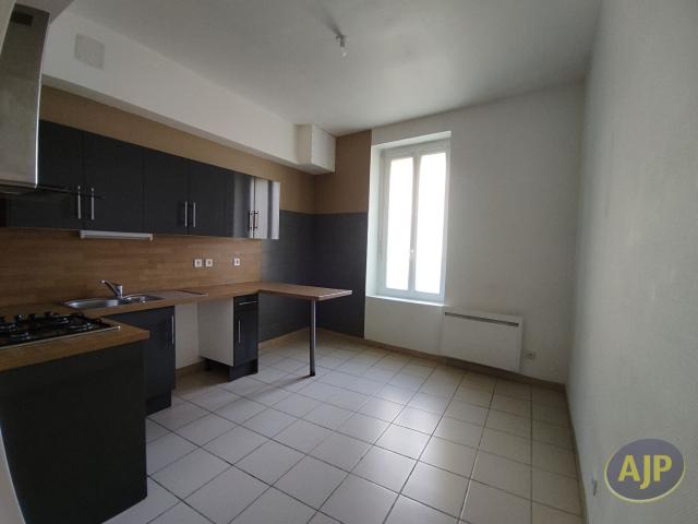 Appartement 1 pièce, 29 m² à louer à Pauillac 33250