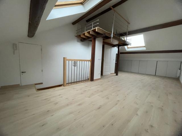 Appartement 1 pièce, 29 m² à louer à Reims 51100