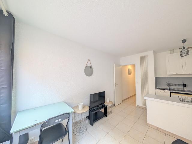 Appartement 1 pièce, 20 m² à louer à Marseille 8 13008