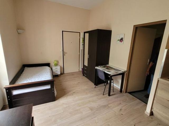 Appartement 1 pièce, 20 m² à louer à Angoulême 16000