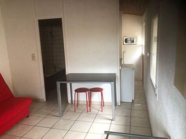 Appartement 1 pièce, 20 m² à louer à Bordeaux 33000