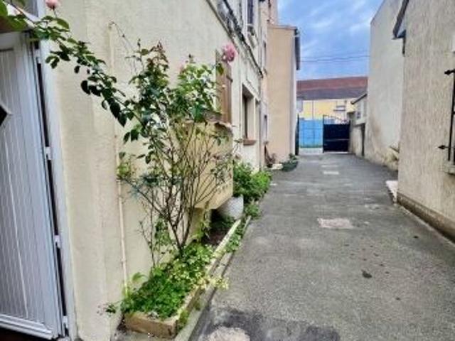 Appartement 1 pièce, 20 m² à louer à Corbeil Essonnes 91100