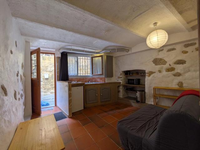 Appartement 1 pièce, 20 m² à louer à Jouques 13490