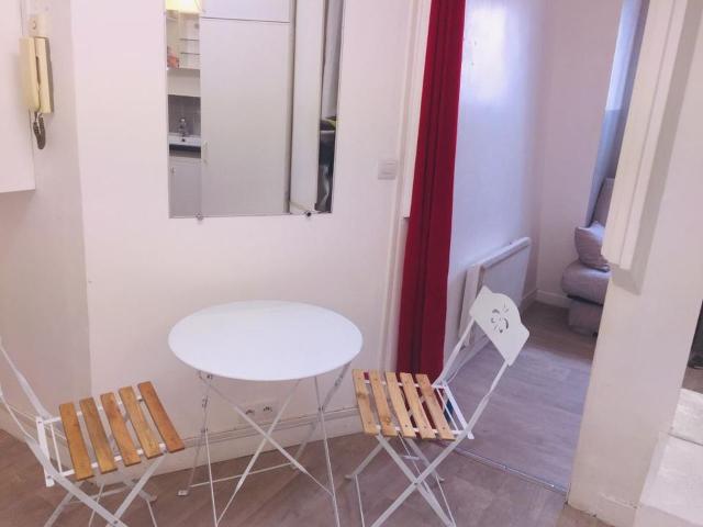 Appartement 1 pièce, 20 m² à louer à Paris 3 75003
