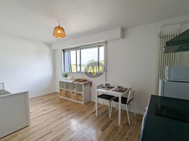 Appartement 1 pièce, 20 m² à louer à Pontivy 56300