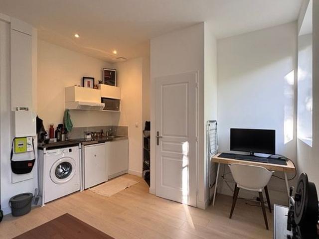 Appartement 1 pièce, 20 m² à louer à Tassin la Demi Lune 69160