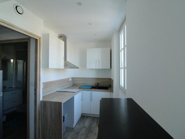 Appartement 1 pièce, 20 m² à louer à Toulon 83000