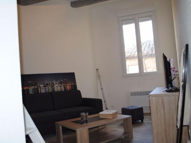 Appartement 1 pièce, 21 m² à louer à Nîmes 30900