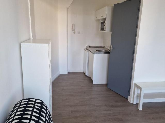 Appartement 1 pièce, 21 m² à louer à Armentières 59280