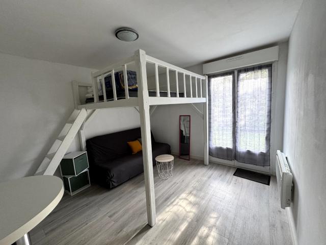 Appartement 1 pièce, 21 m² à louer à Buxerolles 86180
