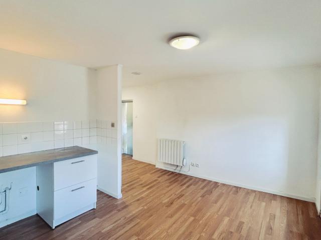 Appartement 1 pièce, 21 m² à louer à Blaye 33390