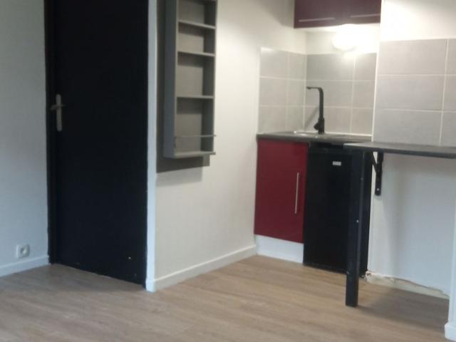 Appartement 1 pièce, 21 m² à louer à Carrières sous Poissy 78955