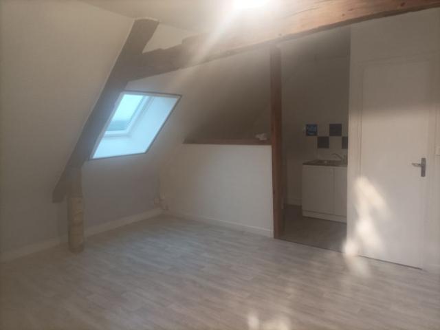 Appartement 1 pièce, 21 m² à louer à Fère en Tardenois 02130