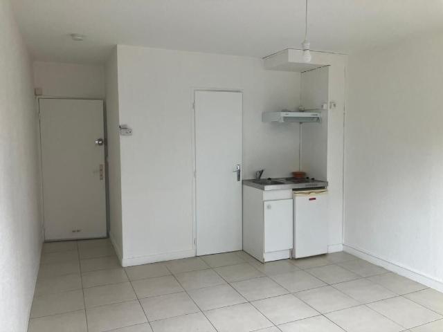 Appartement 1 pièce, 21 m² à louer à Gradignan 33170