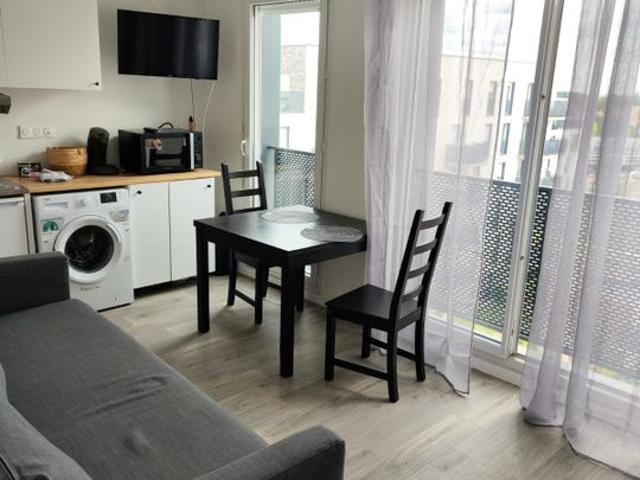 Appartement 1 pièce, 21 m² à louer à Les Ulis 91940